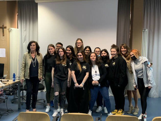 PERCORSI EDUCAZIONE ALLA SALUTE  AL GHISLERI DI CREMONA