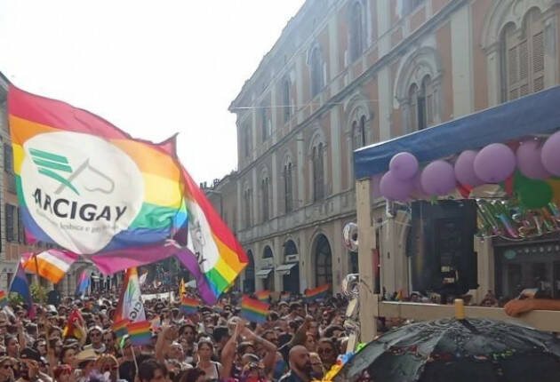 RIFONDAZIONE: FINALMENTE A CREMONA IL PRIMO PRIDE