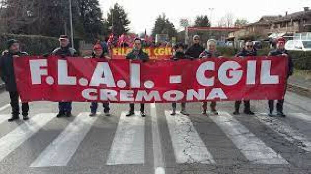 La Cgil di Cremona partecipa alla manifestazione del 18 giugno a Roma