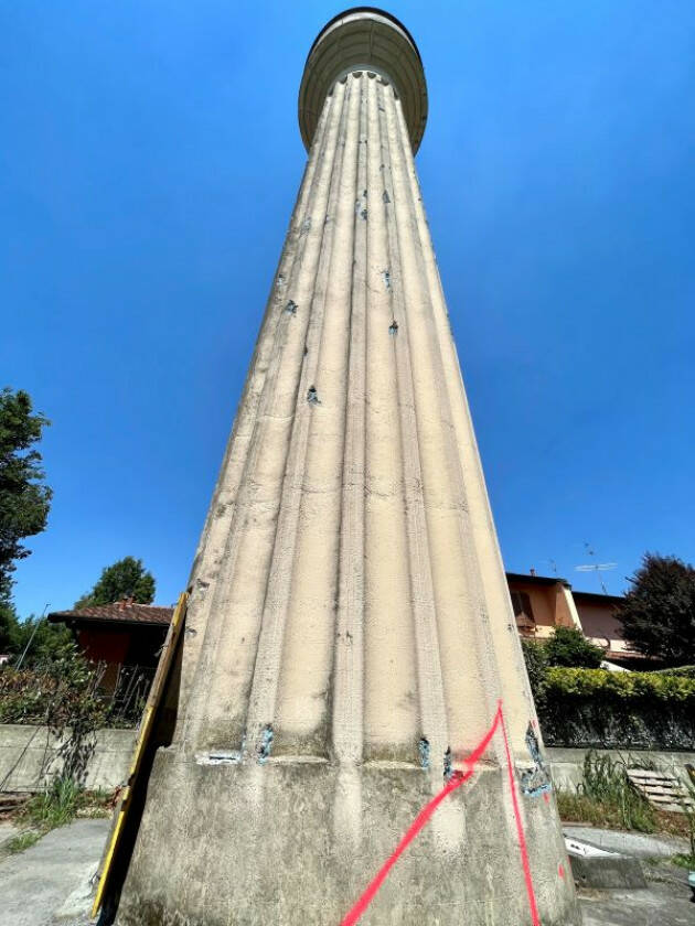 Padania Acque, avviso demolizione torre acquedotto Bosco ex Parmigiano 