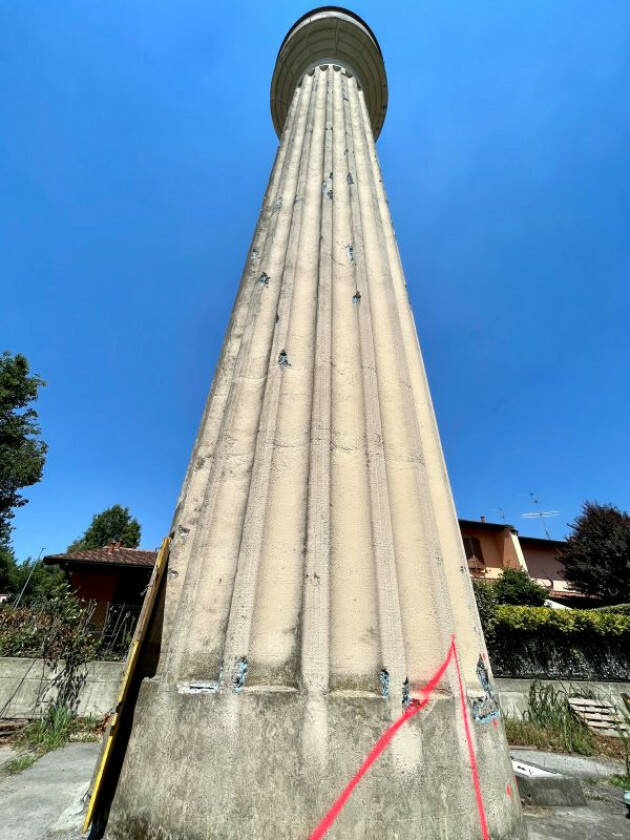 Padania Acque, avviso demolizione torre acquedotto Bosco ex Parmigiano