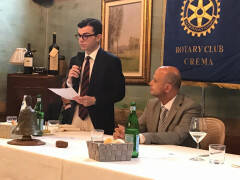 Scaramuzza al Rotary Club Crema, sul tema ''Il RYLA: una scuola di vita''..
