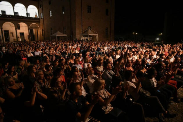 Piacenza: Patty Pravo a Palazzo Farnese- Klimt's Ladies- Fedro Cooperativa