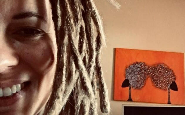Cremona LA MUSA DEL SUD: ANTONELLA LEONE A PALAZZO DUEMIGLIA CELEBRA L'AFRICA