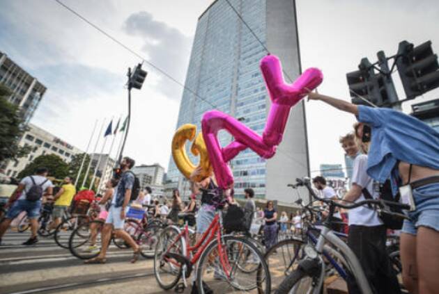 A Milano negato patrocinio della Regione Lombardia al Pride