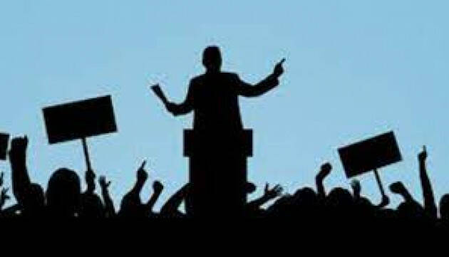 POLITICA: MA NON SIAMO ANCORA STANCHI DI CERTI MATUSA, PER DI PIU’ ANCHE  INCAPACI ?