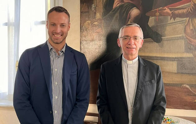 Crema il sindaco Fabio Bergamaschi ha incontrato il Vescovo Daniele Gianotti.