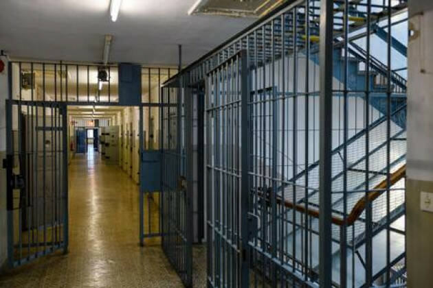 Ergastolo a un italiano in Kenya per 'Abusi su un minore'