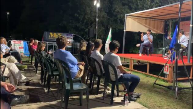 Parlando di Europa Brando Benifei chiude  la festa  unità  di Crema[video]