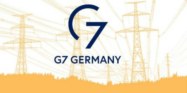 Un tetto per il prezzo del petrolio russo: via libera dai ministri delle finanze del G7