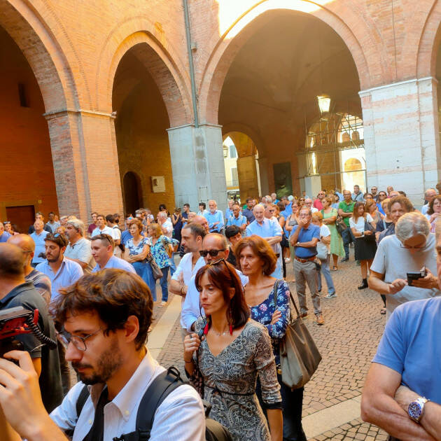 #elezioni22 Enrico Letta (Pd) convince i cremonesi. Molti applausi [video]