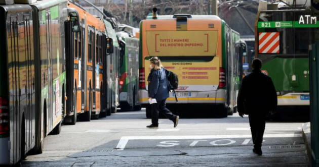 Milano-Limbiate, al posto del tram arriva il bus. Altro che sostenibilità! | Dario Balotta