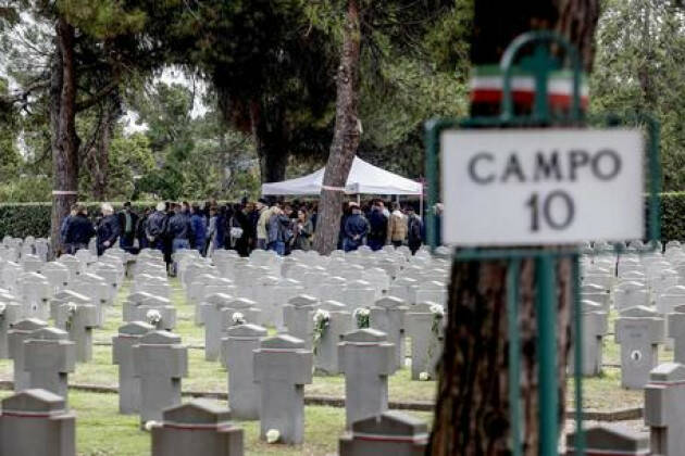 A Milano commemorazione per caduti Rsi senza saluto romano