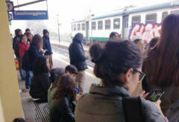 TRENORD, NESSUN INCENDIO SUL TRENO 10823 (BRESCIA 10.49-PARMA 12.47)