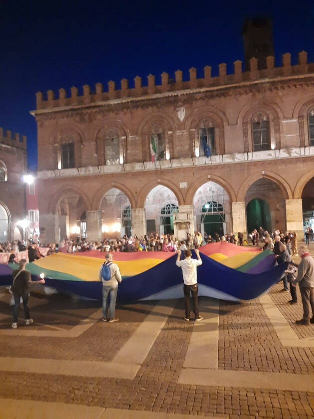 CREMONA: Partecipazione manifestazione nazionale per la Pace Roma 5 novembre