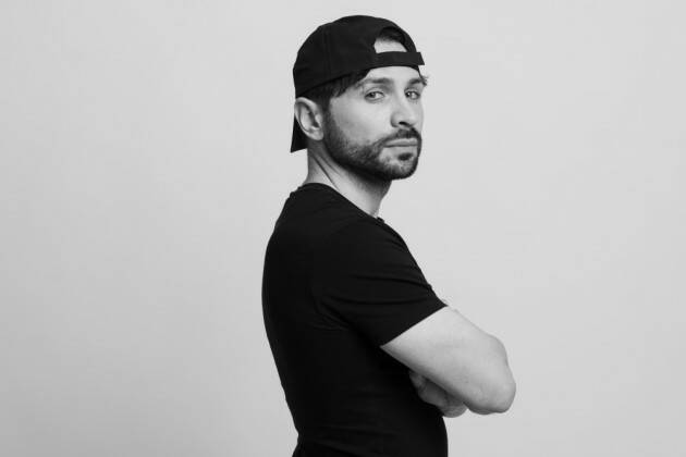 'Just Wanna Feel You', il nuovo singolo di Daniele Battaglia.
