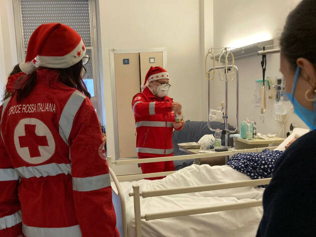 ASST CREMONA | PEDIATRIA  L'ANGOLO DI BABBO NATALE