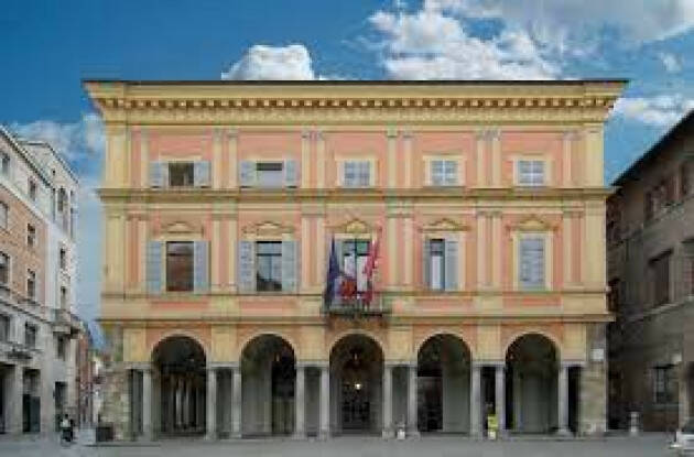 Piacenza: Ffirmata l'ordinanza sicurezza per la festa di piazza Cavalli e dintorni