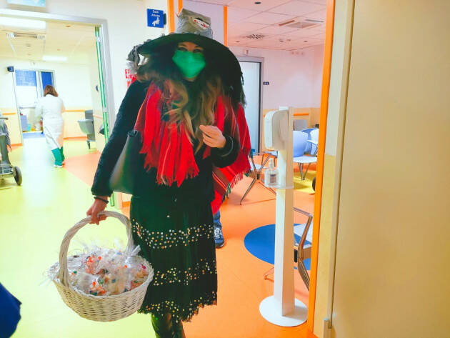 CREMA: La Befana arriva in pediatria: ‘grazie ai Pantelù’
