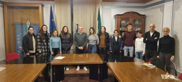  Stagno Lombardia Consegnate le borse di studio comunali e della famiglia Cattadori