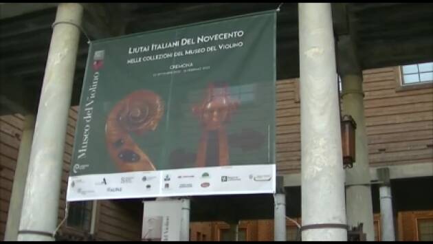 MDV Cremona  Liutai del ‘900  Il M° Fausto Cacciatori illustra la mostra [Video]