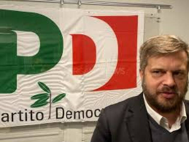 Pierfrancesco MAJORINO a seguito del flash mob Giovani Democratici di Milano