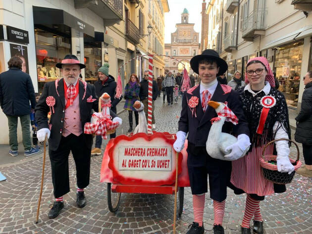 ESORDIO COL BOTTO PER IL CARNEVALE CREMASCO 