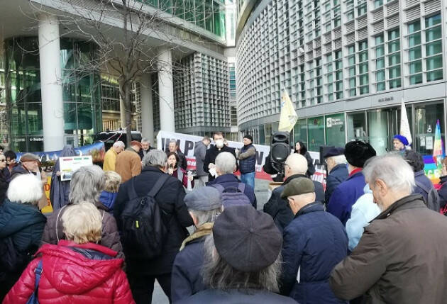 Cambiamo l’aria i Marco Pezzoni lancia da Milano ‘L’orologio del clima’ (Video)