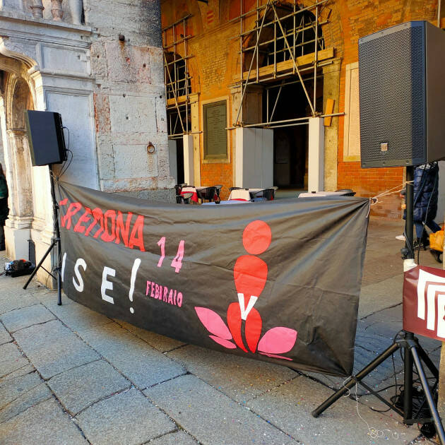 CREMONA: 14 febbraio  ONE BILLION RISING 2023 Molti i giovani in piazza [Video]