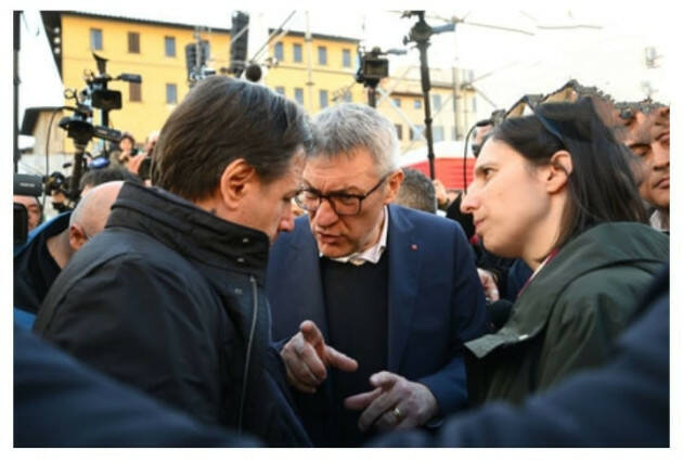 Firenze: Schlein (Pd), Conte (M5S)  e Landini (Cgil)  si incontrano alla manifestazione antifascista