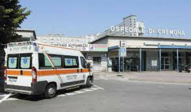 #miglioraCR  Ascensore guasto Disagi all’ospedale di Cremona | Licio D’Avossa