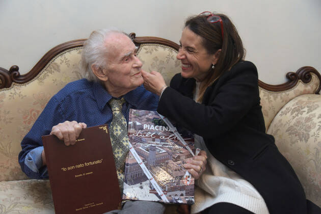 Piacenza: L’augurio della sindaca Tarasconi per i 100 anni diAntonio Marzaroli