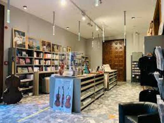 ‘Radici’ è il tema della terza edizione del Premio Letterario “Città di Cremona”