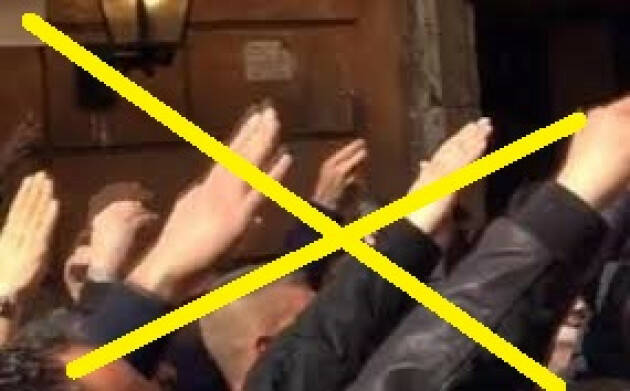 Ancora troppi saluti romani | Giuseppe Azzoni  (CR)