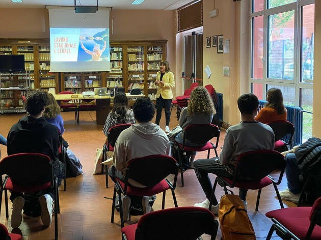 Cremona SALONE  DELLO  STUDENTE  YOUNG  2023 Chiude in positivo