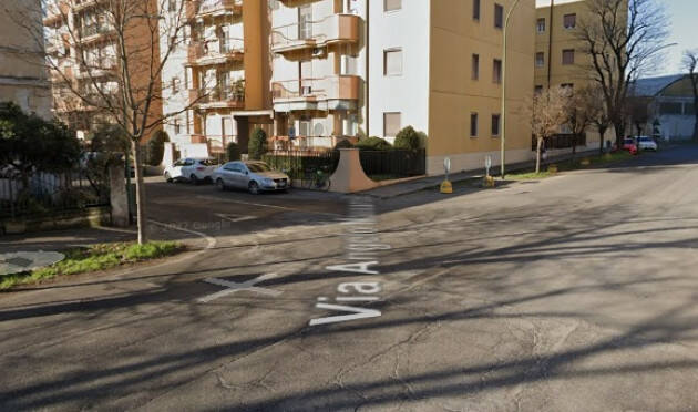 (CR) Abbattimento barriere architettoniche via Massarotti incrocio via Monte Nero