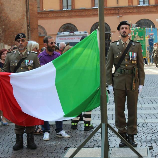 Cremona 2 giugno 2023  Celebrato  il 77 anniversario della Repubblica Italiana (video)