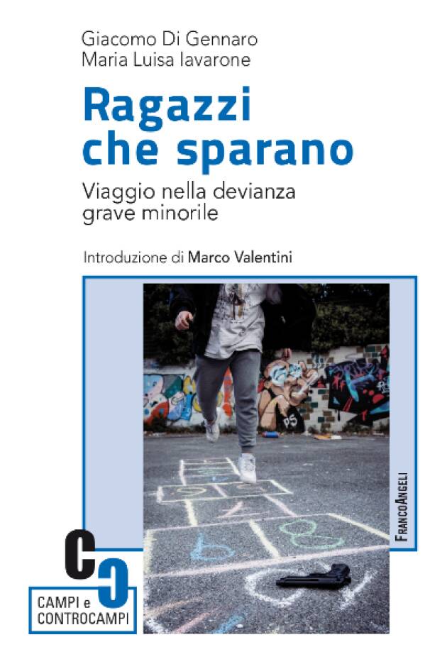 Libro  'RAGAZZI CHE SPARANO. Viaggio nella devianza grave minorile 