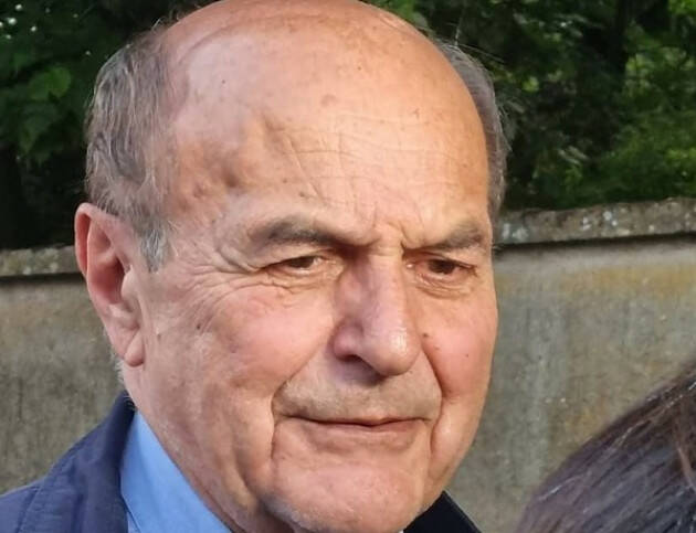 Pessina Cr.se Il #PD accoglie Bersani come il  suo ritrovato leader (Video)