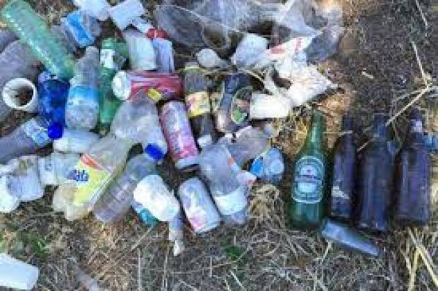 (CR) Stop all’abbandono dei rifiuti, severe sanzioni per i trasgressori