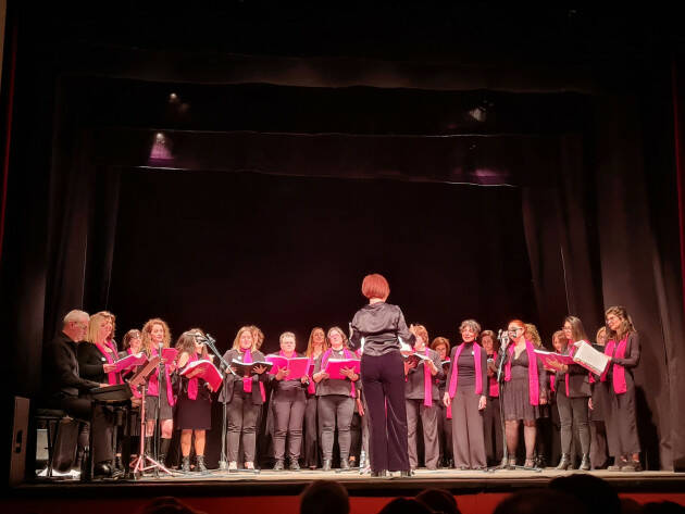 A Bagnolo Cremasco Concerto coro femminile Pink Voices