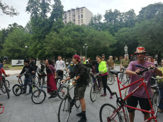 (CR) In Bici si è svolta ieri sera la Critical Mass del mese di giugno.