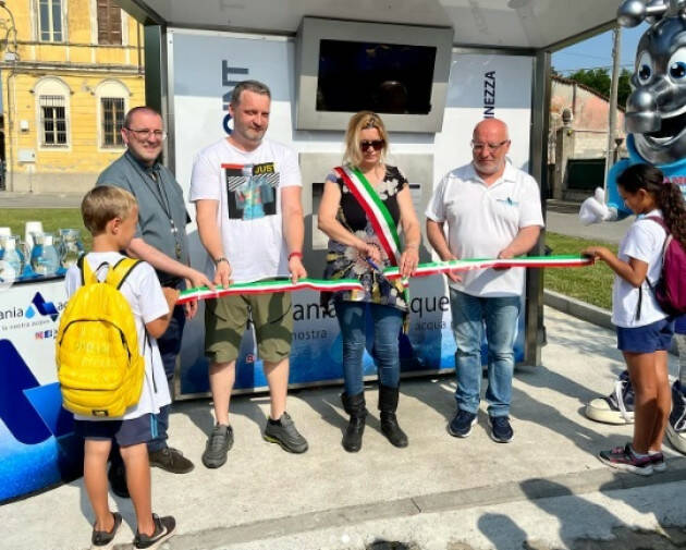 Padania Acque srl INAUGURAZIONE 'FONTE DELLA GIOVINEZZA' a Motta Baluffi