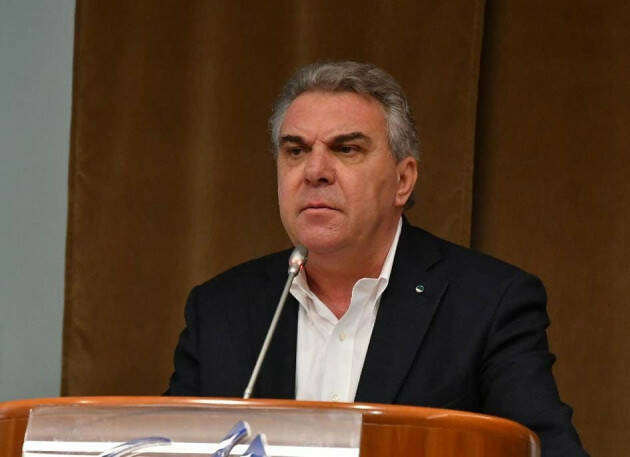 Sbarra (CISL) ‘I salari bassi non si aboliscono con un numero’