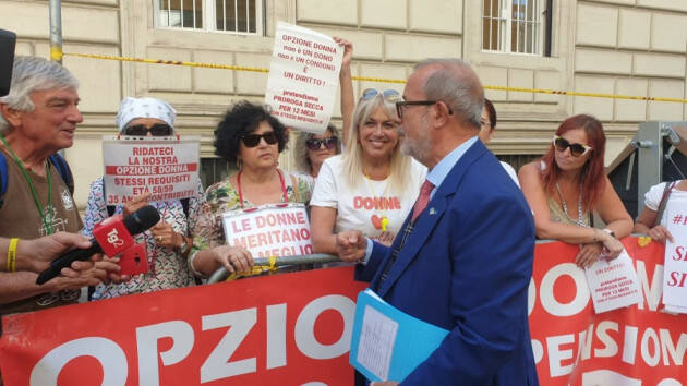 Pensioni, Barbagallo(UIL) : 'Nessuna risposta concreta'