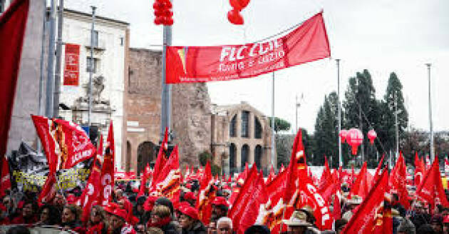  FLC-CGIL Firma il contratto della scuola per il triennio 2019-2021