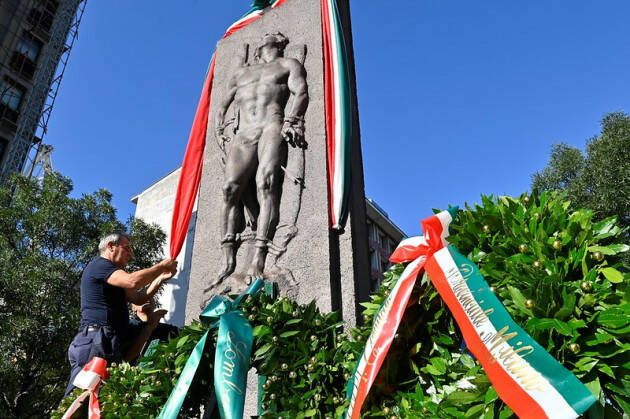 PIAZZALE LORETO.IL 10 agosto  RICORDO DELLE VITTIME DELL'ECCIDIO