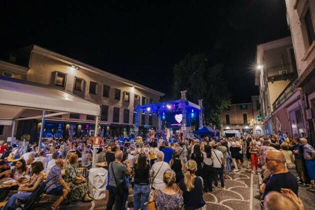 Crema ‘CHIACCHIERE E TORTELLI’ LA MANIFESTAZIONE RIEMPIE LA CITTÀ SOLD OUT TUTTE LE SERE