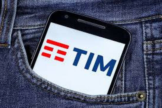 Federconsumatori Aumento tariffe TIM  ‘No all’indicizzazione delle bollette’