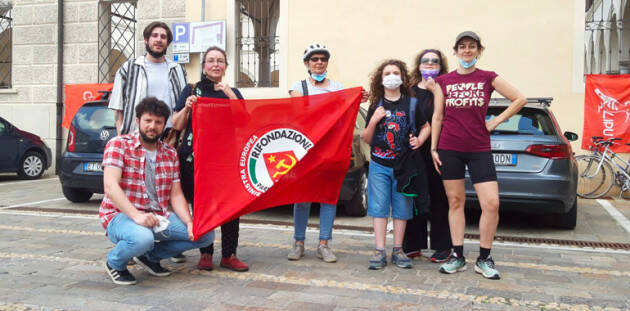 Rive Gauche Eccoci presenti anche quest'anno in Piazza Turati !